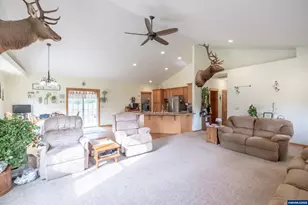 7465 Kings Valley Hwy, Monmouth, OR 97361 - Photo 8