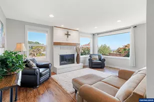 1424 35th Ave NW, Salem, OR 97304 - Photo 8