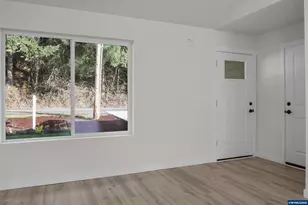 2191 Ames Creek Rd, Sweet Home, OR 97386 - Photo 18