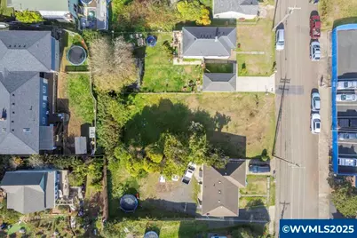 112 SW Lee St, Newport, OR 97365 - Photo 14
