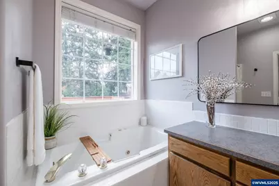 1221 Montgomery Pl NE, Albany, OR 97321 - Photo 26