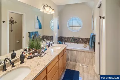 19390 Westwood 19390 Westwood Dr, Oregon City, OR 97045 - Photo 14