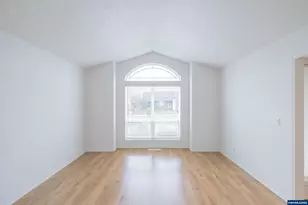 1851 Cougar Ave SW, Albany, OR 97321 - Photo 12