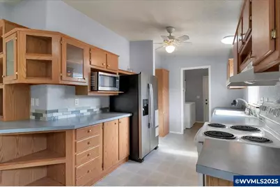 1015 Oak #71 St, Silverton, OR 97381 - Photo 16