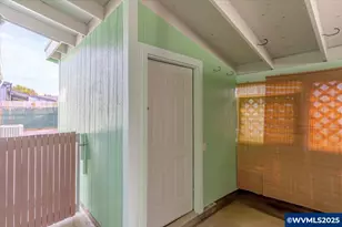 1015 Oak St, Silverton, OR 97381 - Photo 38