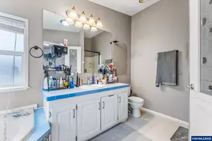 620 N Bay St, Waldport, OR 97394 - Photo 16