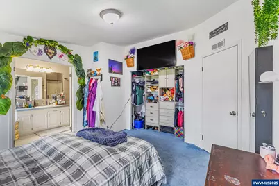 620 N Bay St, Waldport, OR 97394 - Photo 14