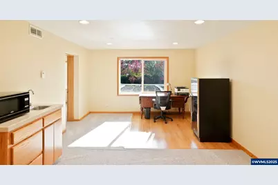 2632 SW Brooklane Dr, Corvallis, OR 97333 - Photo 40