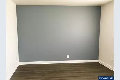 166 NE 8th St, Newport, OR 97365 - Photo 14