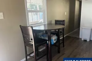 16901 SE Division St, Portland, OR 97236 - Photo 4