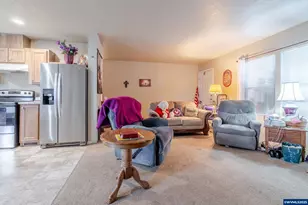 610 Vaughan (#11) Ln, Lebanon, OR 97355 - Photo 6