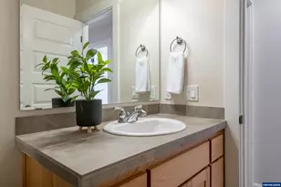 1274 Westbrook Dr NW, Salem, OR 97304 - Photo 36