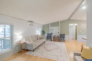 413 SW Butterfield Pl, Corvallis, OR 97333 - Photo 10