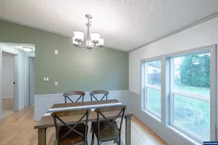 413 SW Butterfield Pl, Corvallis, OR 97333 - Photo 18