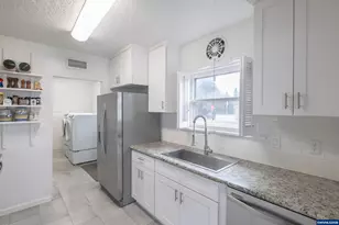 91 W Mary St, Lebanon, OR 97355 - Photo 20