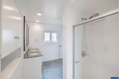 91 W Mary St, Lebanon, OR 97355 - Photo 32