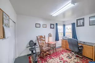 91 W Mary St, Lebanon, OR 97355 - Photo 36