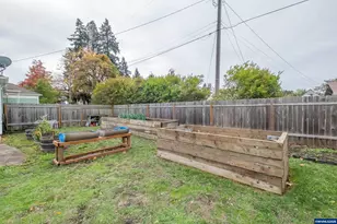 91 W Mary St, Lebanon, OR 97355 - Photo 44