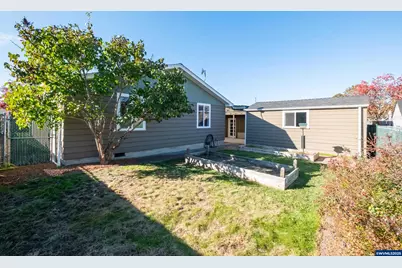 135 S 21st St, Philomath, OR 97370 - Photo 40