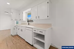 4357 41st Ave NE, Salem, OR 97305 - Photo 16