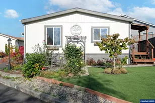 340 NE Crest St, Sublimity, OR 97385 - Photo 8