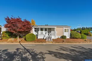 300 SE Lacreole Dr, Dallas, OR 97338 - Photo 2