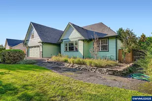 4135 NW Alder Ave, Albany, OR 97321 - Photo 2