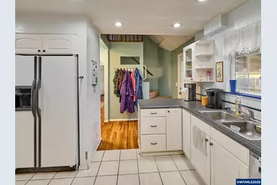 1305 Main St SE, Albany, OR 97322 - Photo 12