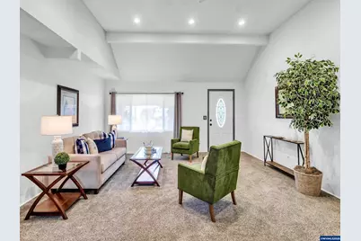 831 W Oak St, Lebanon, OR 97355 - Photo 8