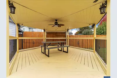 831 W Oak St, Lebanon, OR 97355 - Photo 30