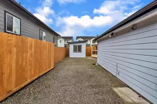 831 W Oak St, Lebanon, OR 97355 - Photo 6