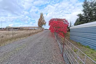 34125 E Lacomb Rd, Lebanon, OR 97355 - Photo 22