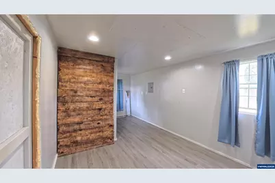 34125 E Lacomb Rd, Lebanon, OR 97355 - Photo 32