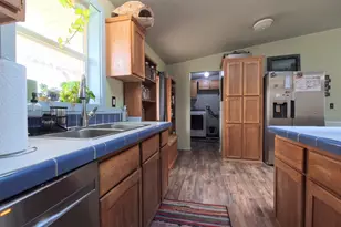 34125 E Lacomb Rd, Lebanon, OR 97355 - Photo 20