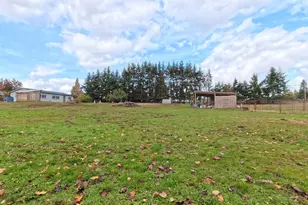 34125 E Lacomb Rd, Lebanon, OR 97355 - Photo 32