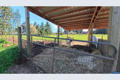34125 E Lacomb Rd, Lebanon, OR 97355 - Photo 38
