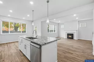 2618 NW Shadden Dr, McMinnville, OR 97128 - Photo 2