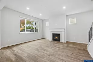 2618 NW Shadden Dr, McMinnville, OR 97128 - Photo 8