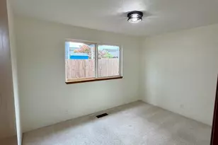 3251 Tierra Dr NE, Salem, OR 97305 - Photo 16