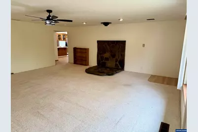 3251 Tierra Dr NE, Salem, OR 97305 - Photo 12