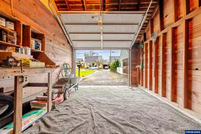 1229 SW Washington St, Albany, OR 97321 - Photo 26