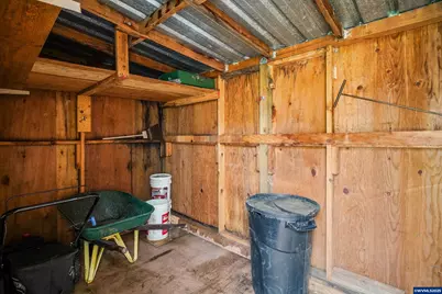 2470 Alameda St NE, Salem, OR 97301 - Photo 36