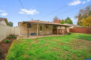 2470 Alameda St NE, Salem, OR 97301 - Photo 32