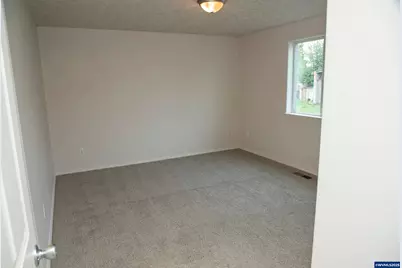 1525 Park Av NE, Salem, OR 97301 - Photo 16