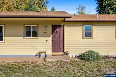 1377 Krysti Ct NE, Keizer, OR 97303 - Photo 4