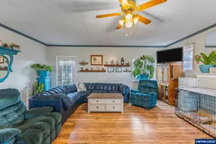 30274 Peoria Rd, Shedd, OR 97377 - Photo 20