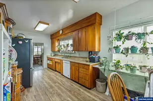 30274 Peoria Rd, Shedd, OR 97377 - Photo 8