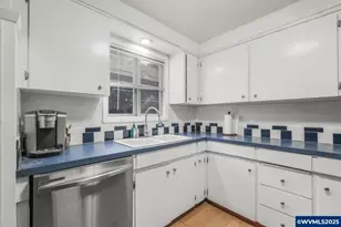 664 Thompson Ave NE, Salem, OR 97301 - Photo 6