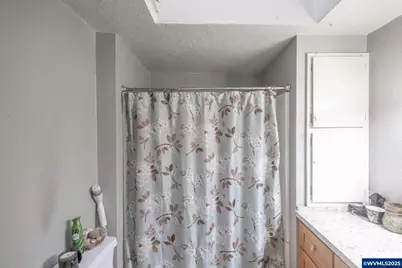 232 E Carolina St, Lebanon, OR 97355 - Photo 22
