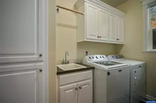 2354 Bluebell Ave SE, Salem, OR 97306 - Photo 42